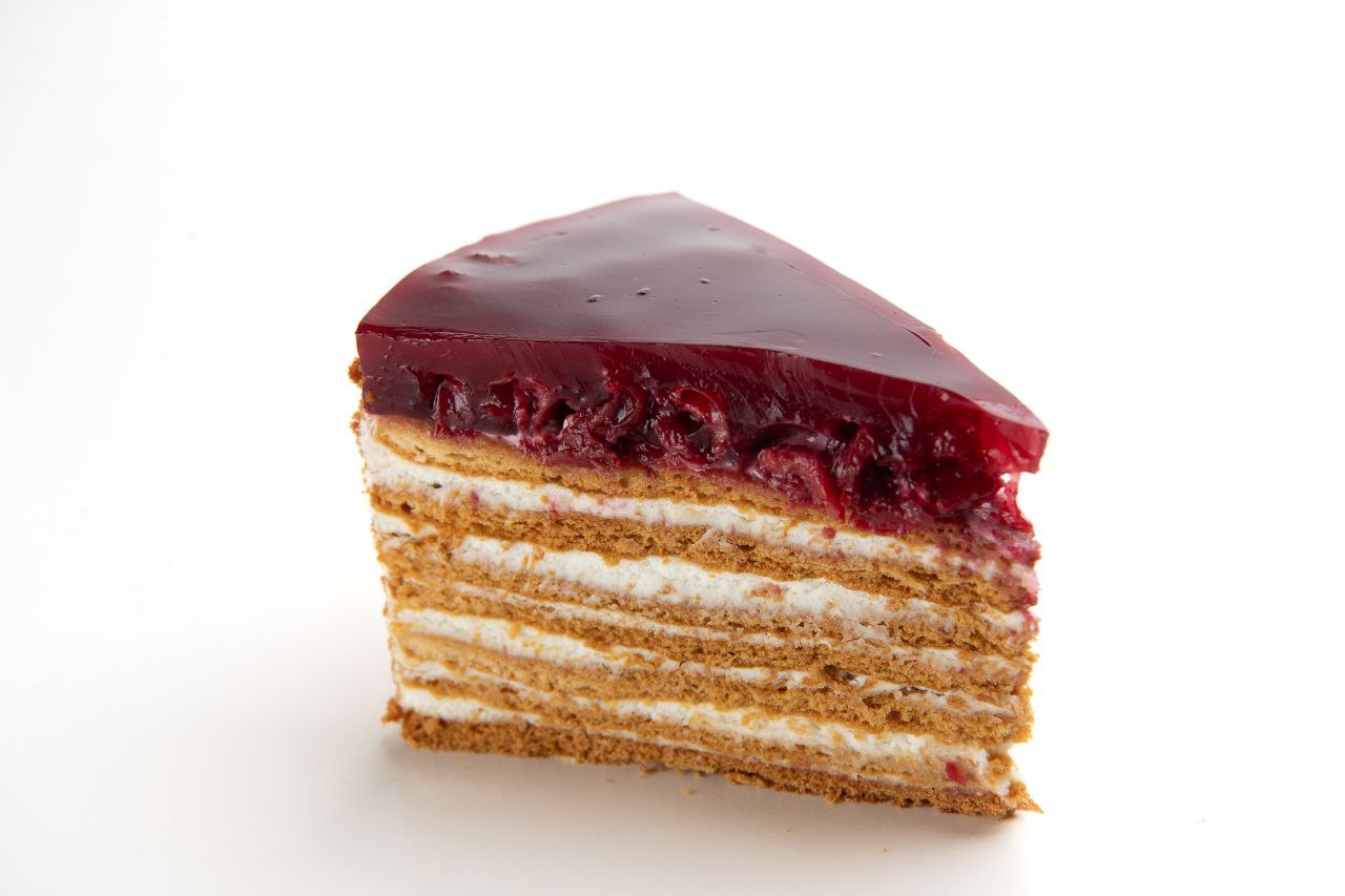 Торт Медовий з вишнею - Зображення 3